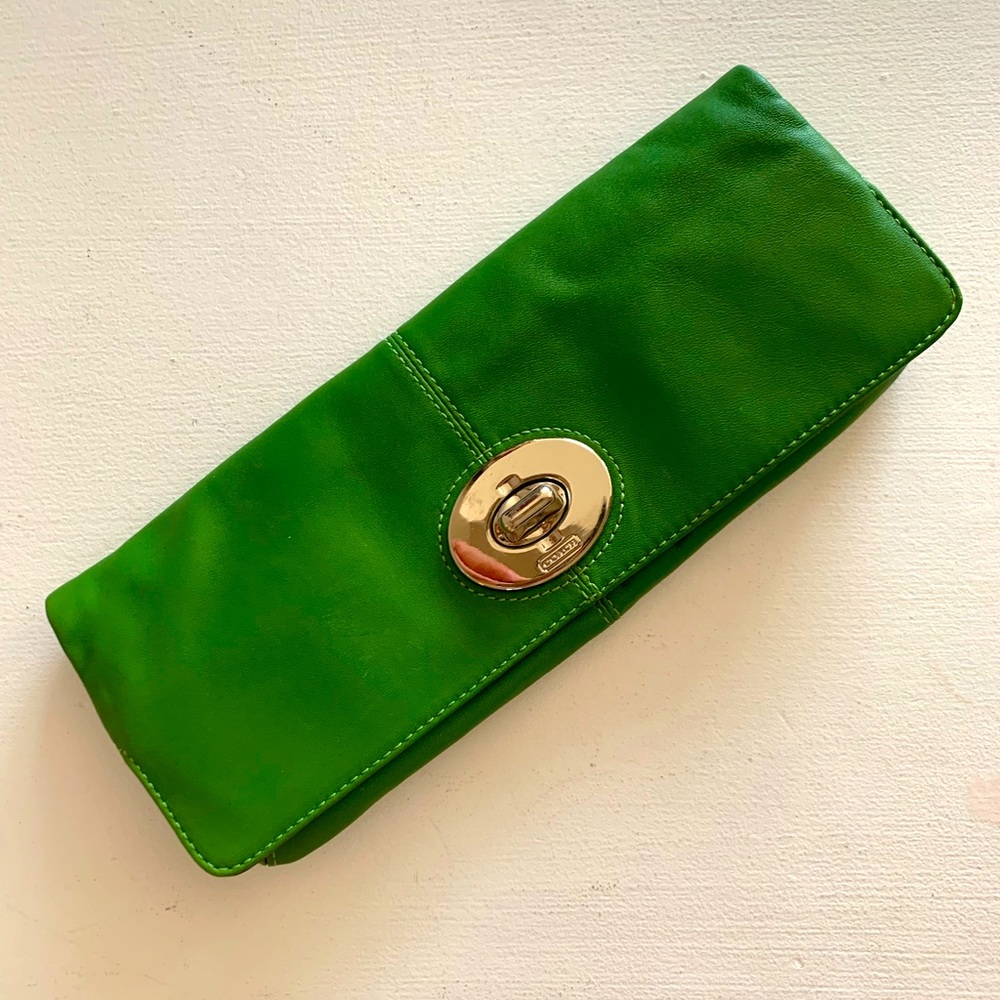 Green Clutch